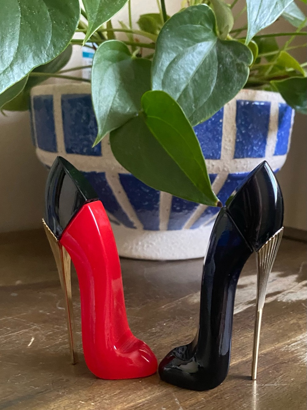 Minis Carolina Herrera Red and Black High-Heel Perfume Bottle Inspired